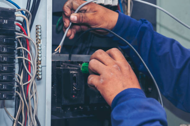 Best Electrical Installation Contractor  in Oakland Park, FL